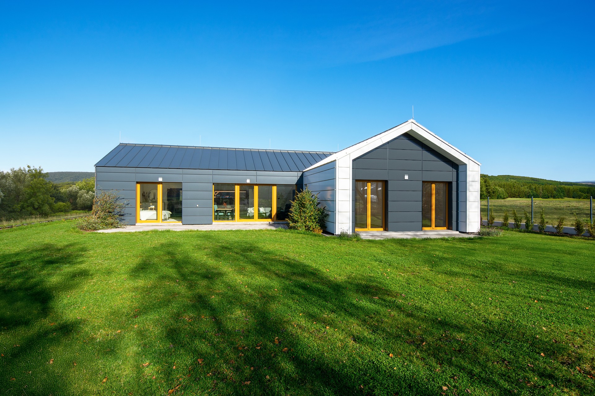 Hory u Jenišova (Karlovy Vary)